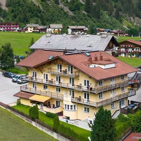 Appartements Zur Sonne Neustift im Stubaital Exteriör bild